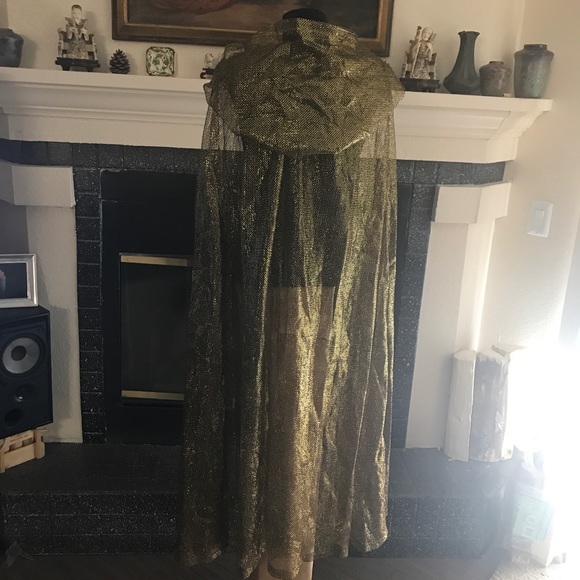 Sheer Gold Dust Woman Renaissance Cape - Picture 8 of 15